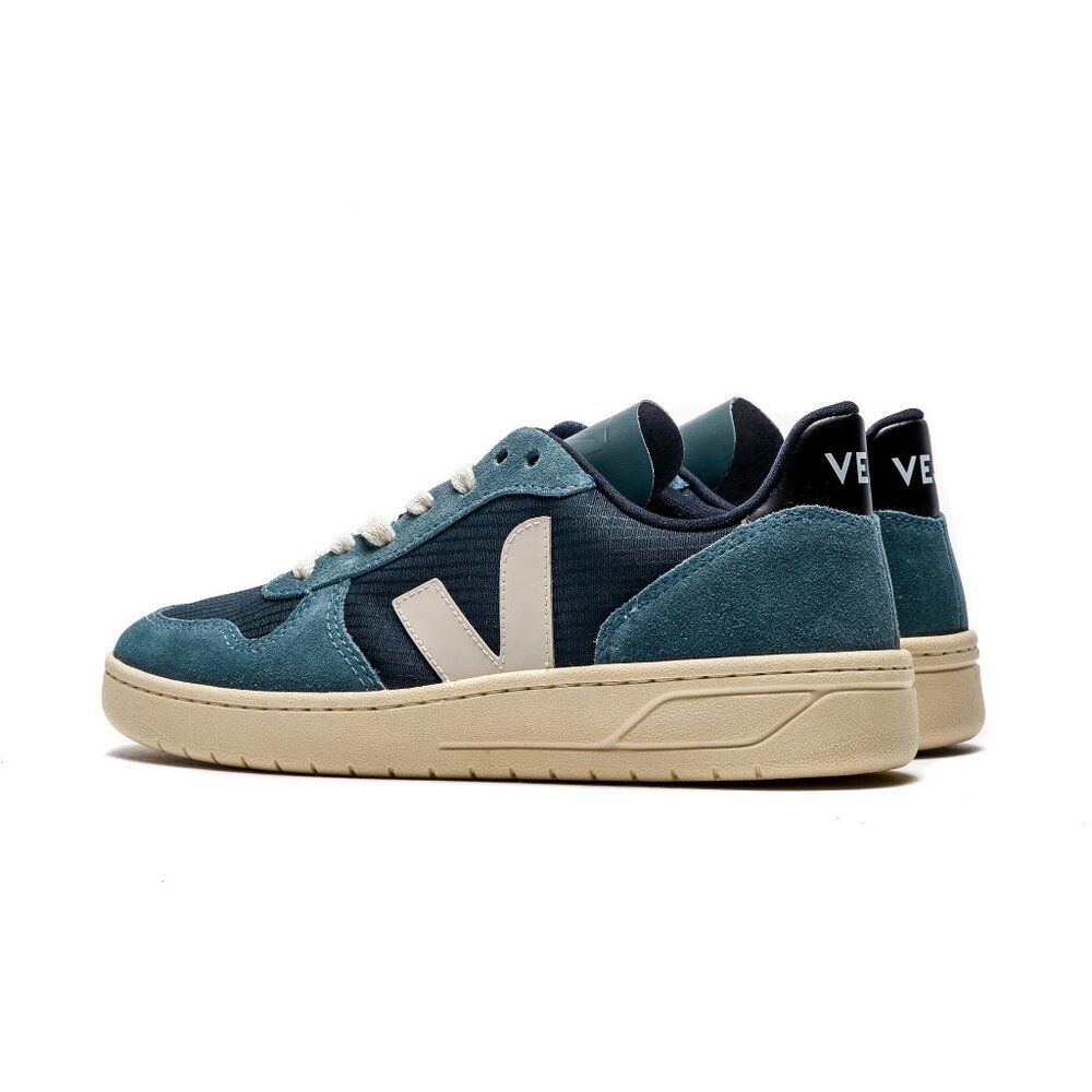 Veja V-10 RIPSTOP NAUTICO PIERRE